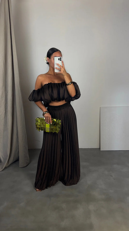 Ensemble d’été chic pour femme – Haut à volants + Pantalon plissé