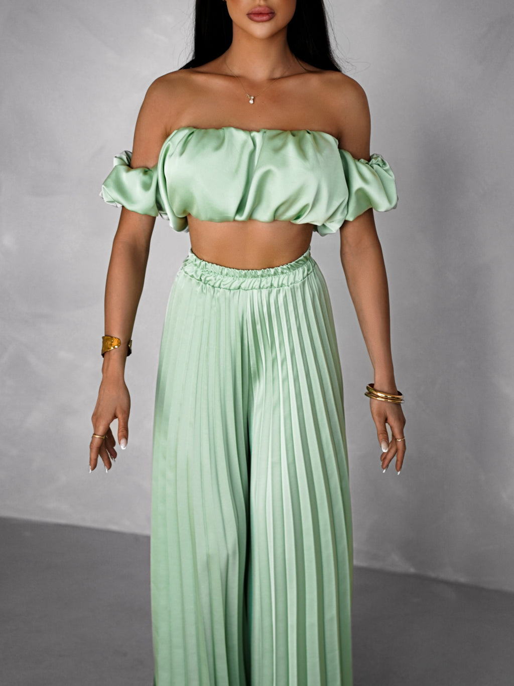 Ensemble d’été chic pour femme – Haut à volants + Pantalon plissé